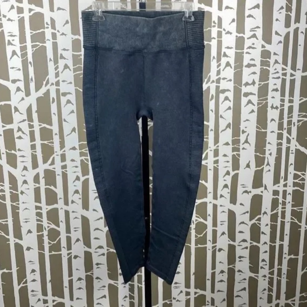Women's Harmony and Balance blue leggings